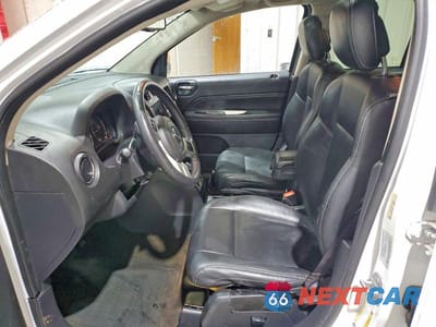 Zdjęcie 7 z 12 samochodu: 2015 JEEP COMPASS LATITUDE VIN:1C4NJDEB8FD109294 - miniatura