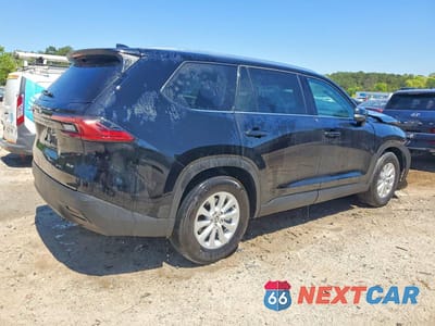 Trzecie zdjęcie samochodu z tyłu: 2026 TOYOTA GRAND HIGHLANDER XLE VIN:5TDAAAA56TS042904 - miniatura
