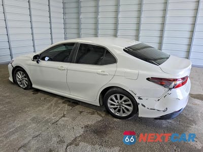 Drugie zdjęcie samochodu z przodu: 2022 TOYOTA CAMRY LE VIN:4T1C11AK6NU656831 - miniatura