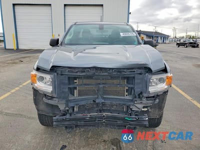 Piąte zdjęcie samochodu w środku: 2019 GMC CANYON VIN:1GTH6BEN1K1249213 - miniatura