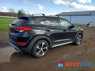 Trzecie zdjęcie samochodu z tyłu: 2017 HYUNDAI TUCSON SPORT VIN:KM8J3CA27HU425342 - miniatura