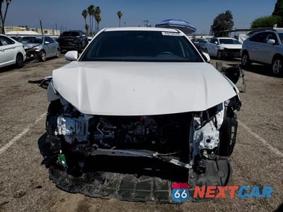 Piąte zdjęcie samochodu w środku: 2025 TOYOTA CAMRY SE VIN:4T1DAACK8SU141617 - miniatura