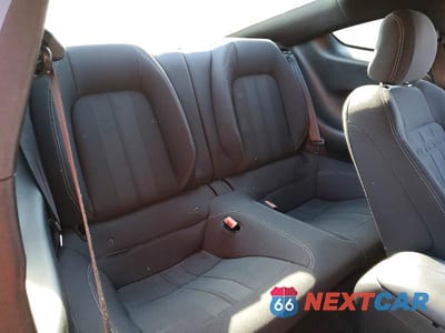 Zdjęcie 10 z 11 samochodu: 2019 FORD MUSTANG VIN:1FA6P8TH4K5124256 - miniatura