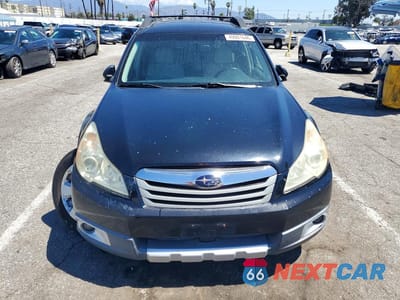 Piąte zdjęcie samochodu w środku: 2011 SUBARU OUTBACK 2.5I LIMITED VIN:4S4BRBLC1B3422985 - miniatura