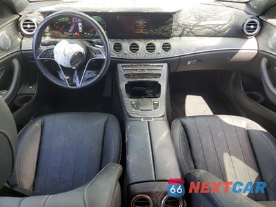 Zdjęcie 8 z 12 samochodu: 2021 MERCEDES-BENZ E 350 VIN:W1KZF8DB8MA874120 - miniatura