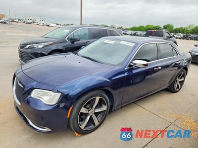 2017 CHRYSLER 300C 2C3CCAEG8HH579766 - główne zdjęcie licytacji z USA - miniatura