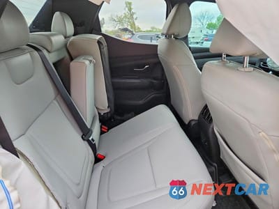 Zdjęcie 10 z 12 samochodu: 2025 HYUNDAI SANTA CRUZ SEL VIN:5NTJBDDE7SH127881 - miniatura