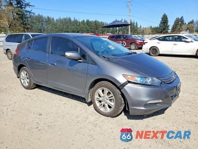 Czwarte zdjęcie samochodu z boku: 2010 HONDA INSIGHT EX VIN:JHMZE2H74AS025378 - miniatura