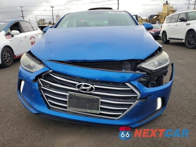 Piąte zdjęcie samochodu w środku: 2017 HYUNDAI ELANTRA SE VIN:5NPD84LF3HH029377 - miniatura