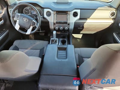 Zdjęcie 8 z 13 samochodu: 2016 TOYOTA TUNDRA CREWMAX SR5 VIN:5TFEM5F13GX097851 - miniatura