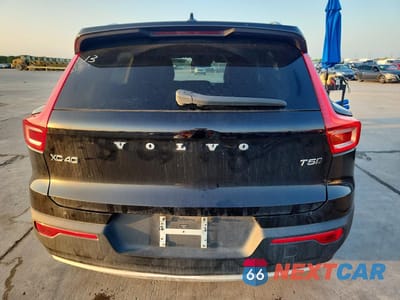 Zdjęcie 6 z 13 samochodu: 2019 VOLVO XC40 T5 MOMENTUM VIN:YV4162UK6K2054613 - miniatura