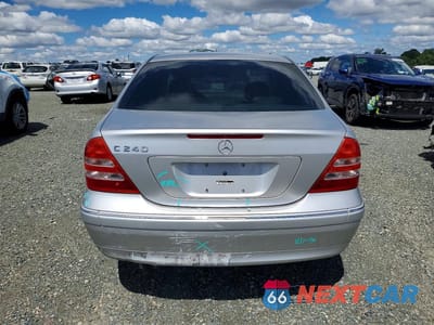 Zdjęcie 6 z 11 samochodu: 2003 MERCEDES-BENZ C 240 VIN:WDBRF61J63A470885 - miniatura