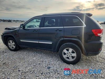 Drugie zdjęcie samochodu z przodu: 2012 JEEP GRAND CHEROKEE LAREDO VIN:1C4RJFAG3CC149637 - miniatura
