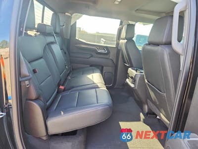Zdjęcie 10 z 13 samochodu: 2025 CHEVROLET SILVERADO K1500 RST VIN:3GCUKEE82SG299691 - miniatura