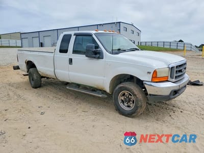 Czwarte zdjęcie samochodu z boku: 2000 FORD F250 SUPER DUTY VIN:1FTNX21L1YEA10363 - miniatura