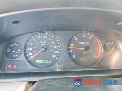 Zdjęcie 9 z 11 samochodu: 2001 NISS FRONTIER XE VIN:1N6ED27TX1C315357 - miniatura