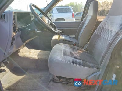 Zdjęcie 7 z 14 samochodu: 1994 FORD EXPLORER VIN:1FMDU34X8RUA80597 - miniatura