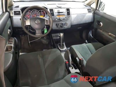Zdjęcie 8 z 13 samochodu: 2011 NISSAN VERSA 1.8 S VIN:3N1BC1AP6BL413972 - miniatura