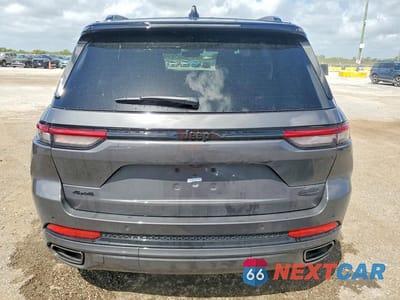 Zdjęcie 6 z 12 samochodu: 2025 JEEP GRAND CHEROKEE SUMMIT VIN:1C4RJHEG2S8768754 - miniatura