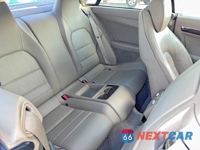 Zdjęcie 6 z 10 samochodu: 2012 MERCEDES-BENZ E 350 4MATIC VIN:WDDKJ8JB3CF173622 - miniatura