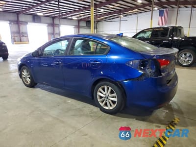 Drugie zdjęcie samochodu z przodu: 2017 KIA FORTE S VIN:3KPFL4A78HE135816 - miniatura