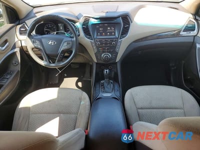 Zdjęcie 8 z 13 samochodu: 2017 HYUNDAI SANTA FE SE VIN:KM8SM4HF4HU197655 - miniatura