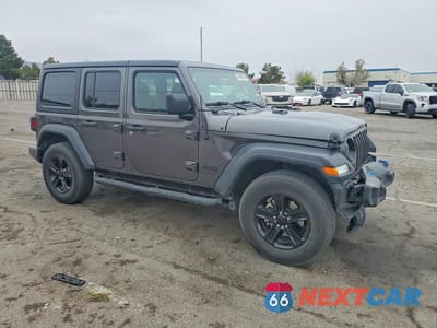Czwarte zdjęcie samochodu z boku: 2022 JEEP WRANGLER UNLIMITED SPORT VIN:1C4HJXDN0NW246968 - miniatura