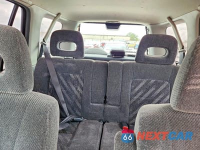 Zdjęcie 10 z 13 samochodu: 2000 HONDA CR-V LX VIN:JHLRD2842YS005430 - miniatura