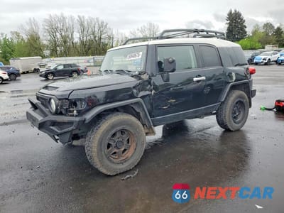2007 TOYOTA FJ CRUISER BASE JTEBU11F570011636 - główne zdjęcie licytacji z USA - miniatura