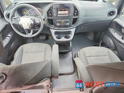 Zdjęcie 8 z 13 samochodu: 2020 MERCEDES-BENZ METRIS VIN:WD3PG2EA8L3664454 - miniatura