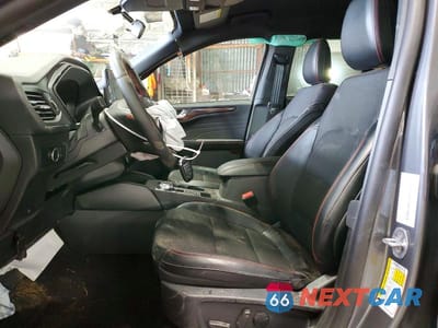 Zdjęcie 7 z 14 samochodu: 2025 FORD ESCAPE ST LINE VIN:1FMCU9MN4SUA27494 - miniatura