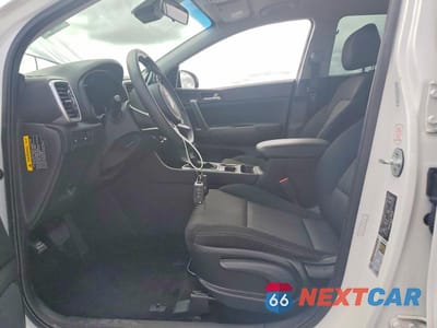Zdjęcie 7 z 13 samochodu: 2020 KIA SPORTAGE LX VIN:KNDPM3AC3L7656038 - miniatura
