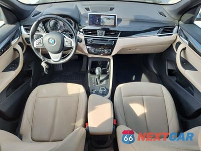 Zdjęcie 8 z 13 samochodu: 2021 BMW X1 XDRIVE28I VIN:WBXJG9C02M5T03406 - miniatura