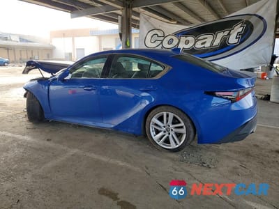 Drugie zdjęcie samochodu z przodu: 2021 LEXUS IS 300 VIN:JTHCA1D24M5112965 - miniatura