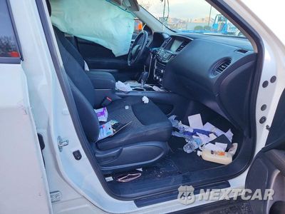 Zdjęcie 13 z 14 samochodu: 2017 NISSAN PATHFINDER S VIN:5N1DR2MN5HC671842 - miniatura