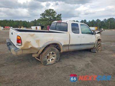 Trzecie zdjęcie samochodu z tyłu: 2000 TOYOTA TUNDRA SR5 VIN:5TBRT3418YS001093 - miniatura