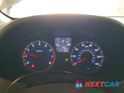 Zdjęcie 9 z 11 samochodu: 2017 HYUNDAI ACCENT SE VIN:KMHCT5AE2HU323137 - miniatura