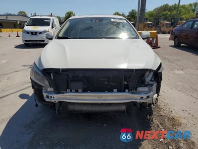 Piąte zdjęcie samochodu w środku: 2016 VOLVO S60 PLATINUM VIN:LYV402FM6GB101452 - miniatura