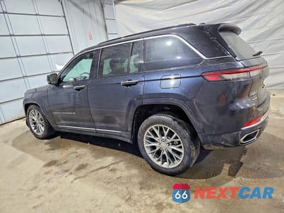 Drugie zdjęcie samochodu z przodu: 2025 JEEP GRAND CHEROKEE SUMMIT VIN:1C4RJHEG1S8628081 - miniatura