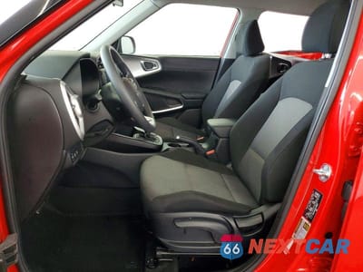 Zdjęcie 7 z 11 samochodu: 2025 KIA SOUL LX VIN:KNDJ23AU8S7258892 - miniatura