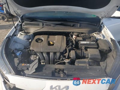 Zdjęcie 11 z 12 samochodu: 2022 KIA FORTE LXS VIN:3KPF24ADXNE428086 - miniatura