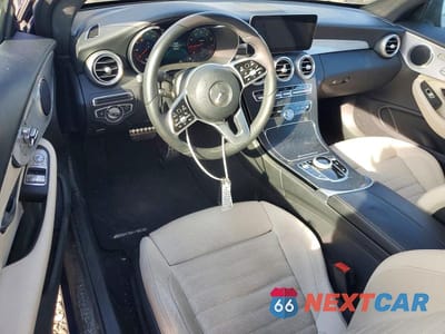 Zdjęcie 8 z 12 samochodu: 2019 MERCEDES-BENZ C 300 4MATIC VIN:WDDWJ8EB3KF830199 - miniatura