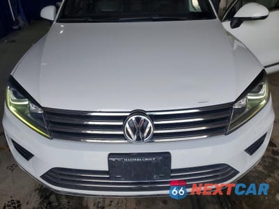 Zdjęcie 12 z 13 samochodu: 2017 VOLKSWAGEN TOUAREG WOLFSBURG VIN:WVGRF7BP1HD000355 - miniatura