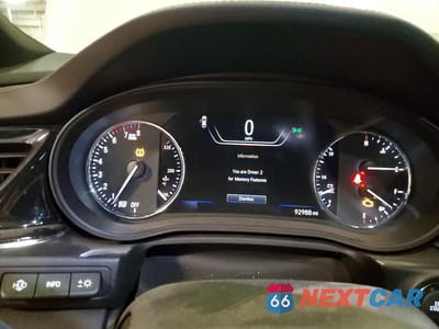 Zdjęcie 9 z 12 samochodu: 2019 BUICK REGAL GS VIN:W04GS6SS9K1033872 - miniatura