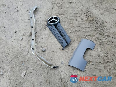 Zdjęcie 13 z 13 samochodu: 2017 MERCEDES BENZ SPRINTER 2500 DELIVERY VAN VIN:WD3PE7CD9HP385062 - miniatura