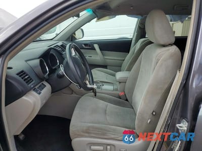 Zdjęcie 7 z 14 samochodu: 2012 TOYOTA HIGHLANDER BASE VIN:5TDZA3EH6CS030111 - miniatura