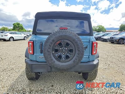 Zdjęcie 6 z 13 samochodu: 2022 FORD BRONCO BASE VIN:1FMEE5DPXNLB61694 - miniatura