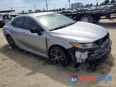 Czwarte zdjęcie samochodu z boku: 2019 TOYOTA CAMRY SE VIN:4T1B11HK6KU681385 - miniatura