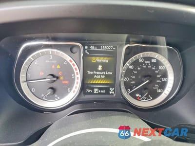 Zdjęcie 9 z 12 samochodu: 2016 NISSAN TITAN XD SL VIN:1N6BA1F46GN510434 - miniatura