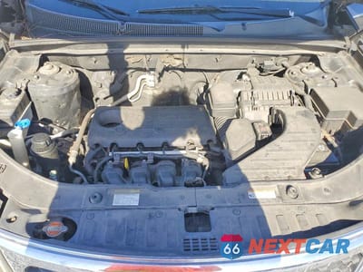 Zdjęcie 11 z 12 samochodu: 2012 KIA SORENTO LX VIN:5XYKT3A16CG192001 - miniatura